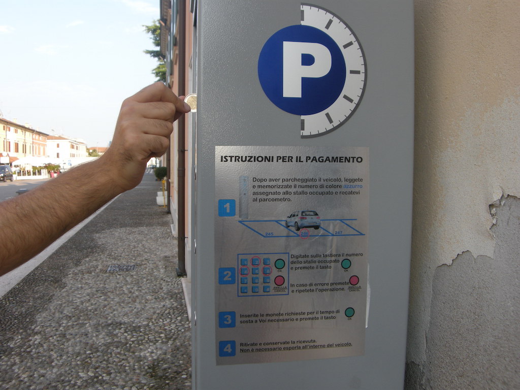Avviso pubblico di indagine di mercato